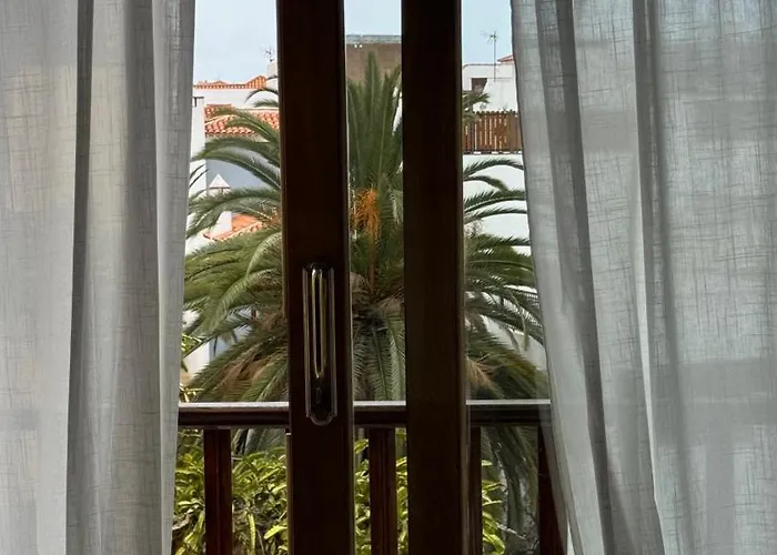Apartamento Lali 아파트 *